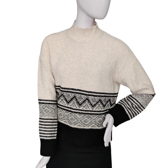 Banana Republic Sweaters - Banana Republic Knit Sweater Size Medium Beige and Black Holiday Look High Neck